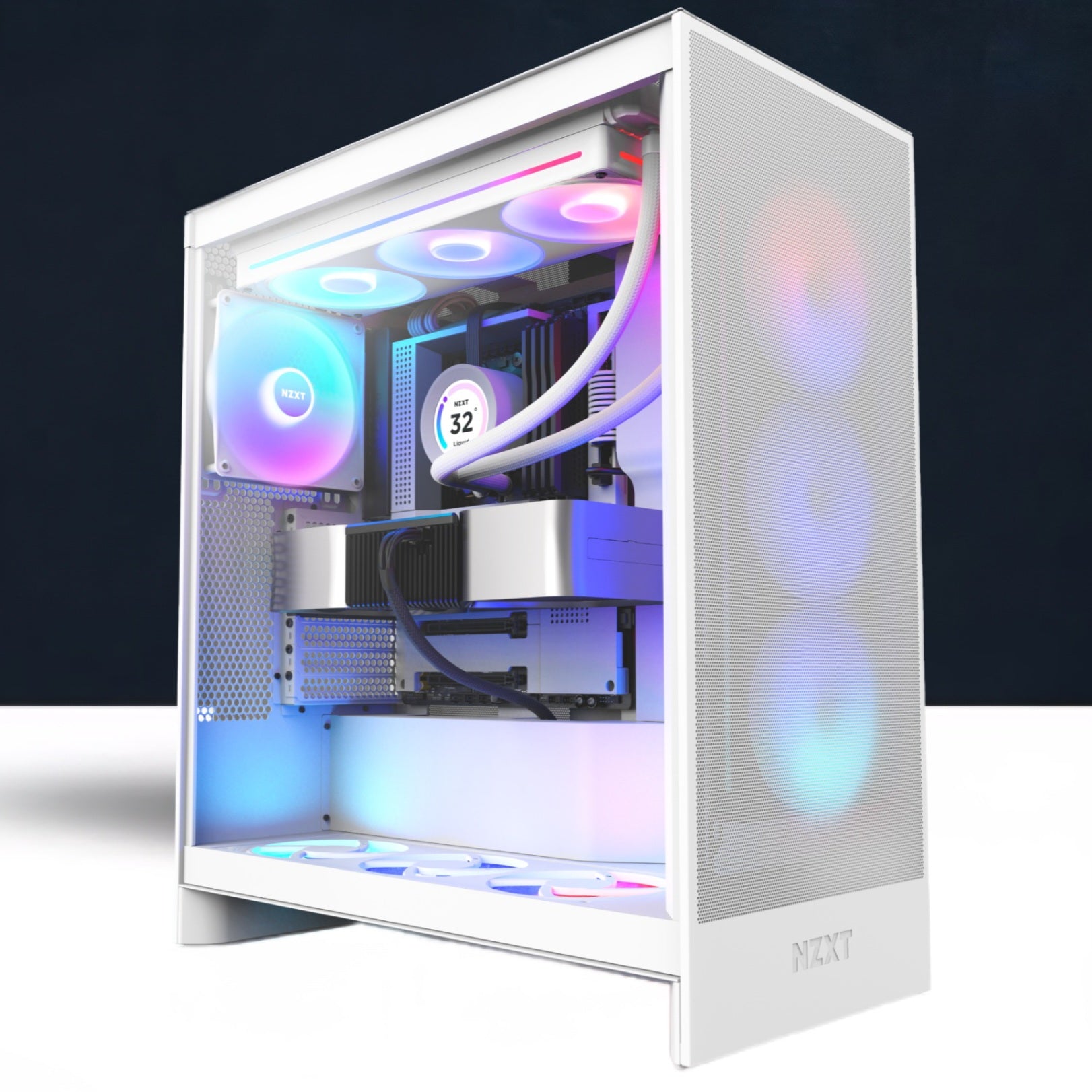Pc da Gaming Bianco Competitive con Ryzen 7 9800x3d / AMD RX 9070XT 16GB / 32GB RAM DDR5 6000Mhz / 2tb (1920GB) SSD nVme.
